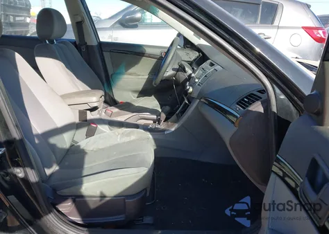 2009 Hyundai Sonata Gls from USA, damaged, VIN 5NPET46C69H507183